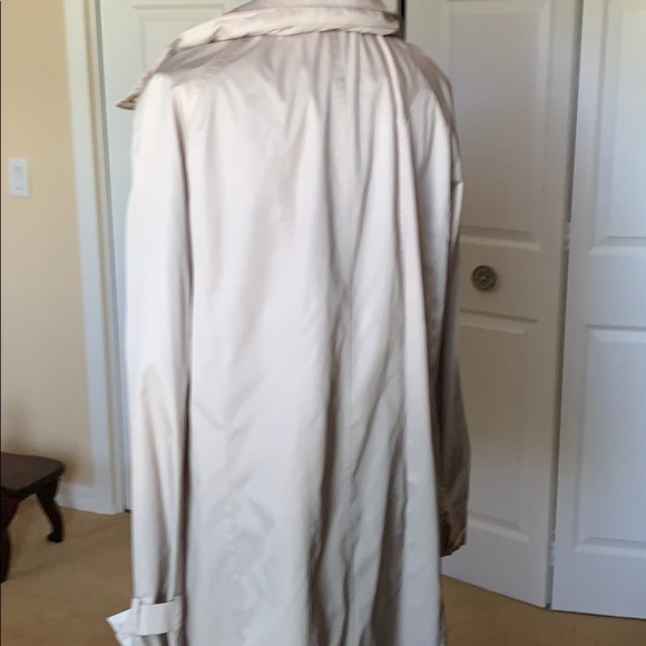 Trench coat - Picture 4 of 6